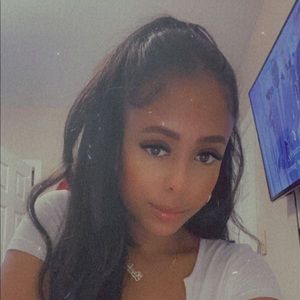 Meet your Posher, Krystal